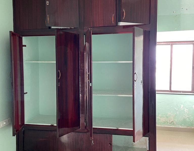Spacious 3BHK Flat for Rent in Kakinada