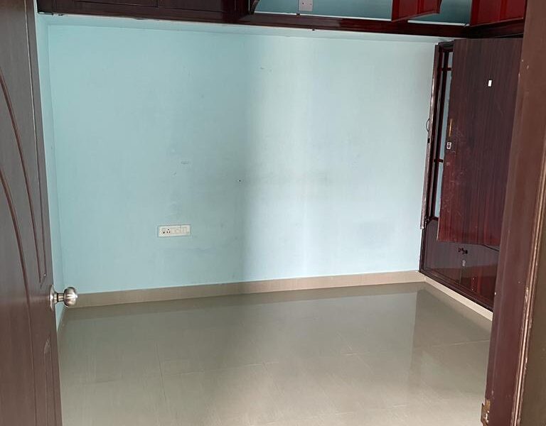 Spacious 3BHK Flat for Rent in Kakinada