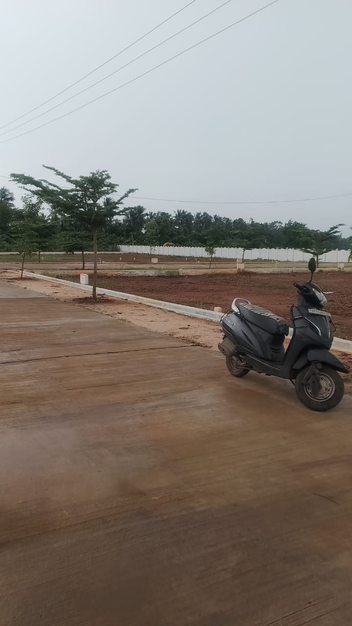 Plots for Sale — Sri Lakshmi Ventures, VK Rayapuram (Near 4-Line Highway), Kakinada
