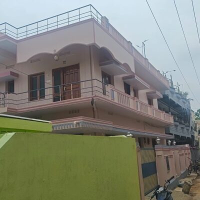 House for Rental / Commercial