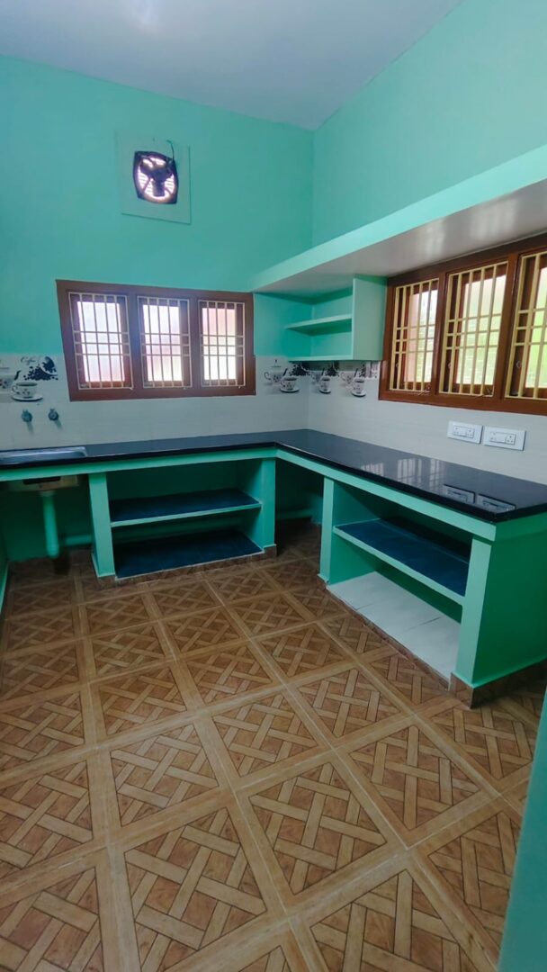 House for Rental / Commercial