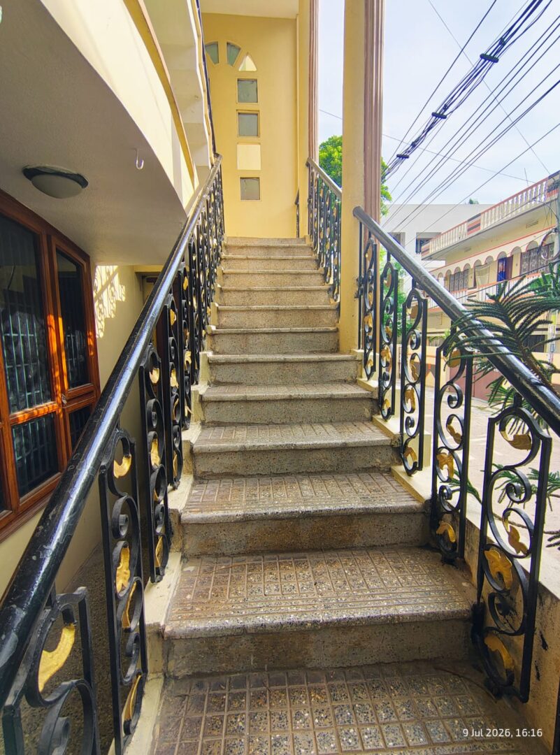 Spacious 2BHK House for Rent in Venkata Ramana Nagar, Indrapalem, Kakinada – Residential & Office Use