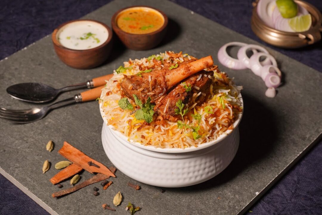 Zeeshan Restaurant Kakinada | Apna Hyderabadi Food in Suryanarayana Puram