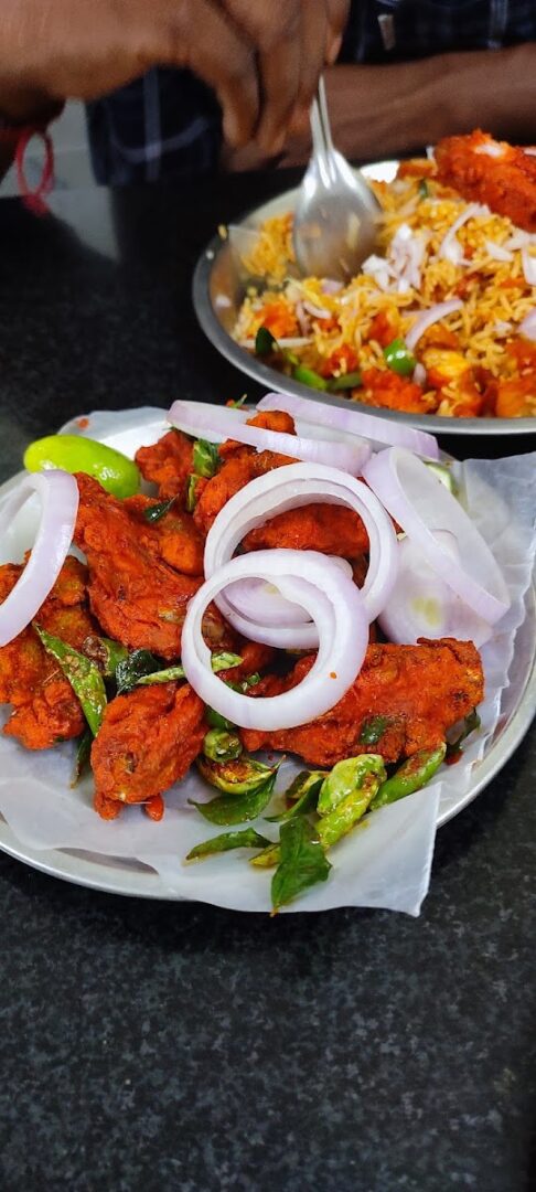 Siri Fast Foods & Family Restaurant Kakinada | G O Colony