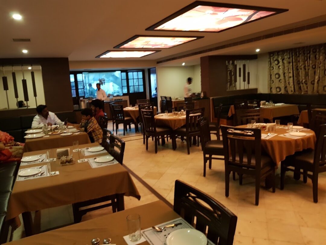 Haveli Restaurant Kakinada | North Indian Food Near Bhanugudi