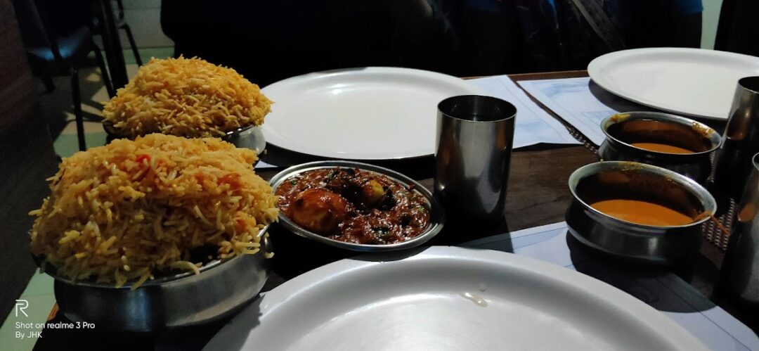 Yati Foods Kakinada | Biryani Restaurant Near Bhanugudi Junction